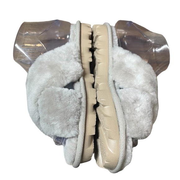 UGG Fuzzette Fluffy Cross Strap Sheepskin Slippers Goat Silver Grey NEW Size 5 - Picture 8 of 11
